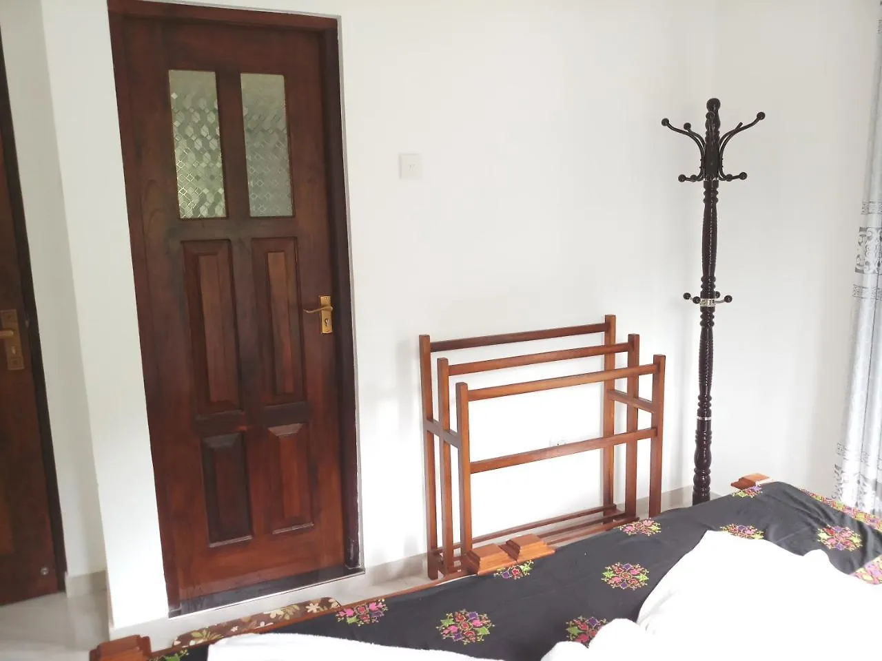 Rock Edge Residence Kandy