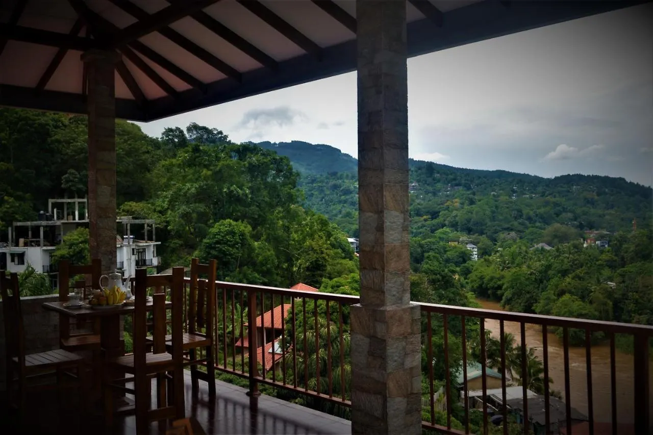 Rock Edge Residence Kandy