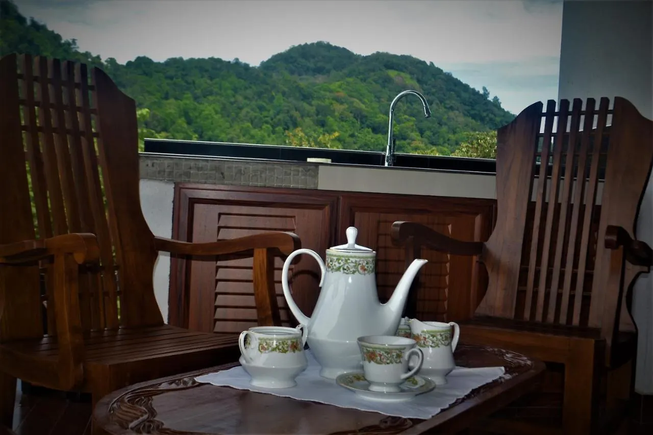 Homestay Rock Edge Residence Kandy